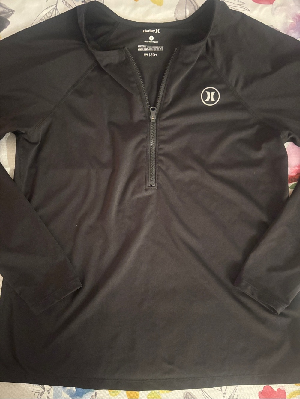 Hurley Women’s Black Long-Sleeve Zip Rashguard